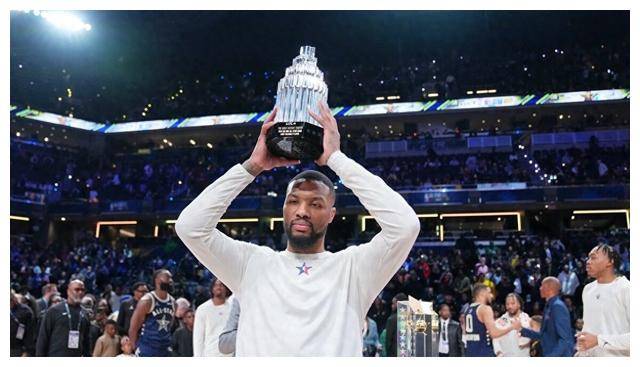 开云体育中国-开拓者卫冕之路，利拉德引领球队逐梦