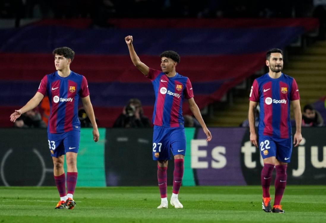 开云APP-关于格拉纳达客场告捷，终结对手连胜纪录的信息