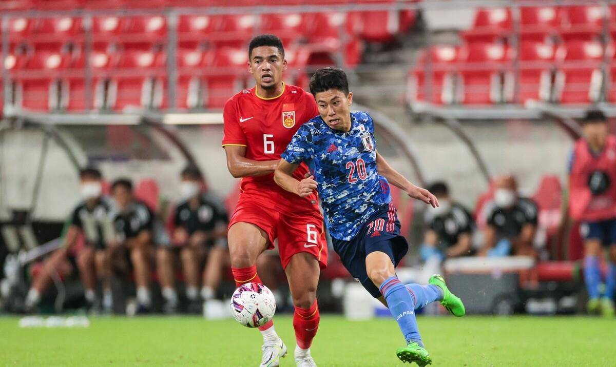 日本球队在场上展现出色发挥 日本球队在场上展现出色发挥