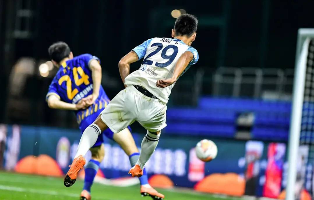 开云体育官网-富力逼平深圳，保持追赶状态的简单介绍