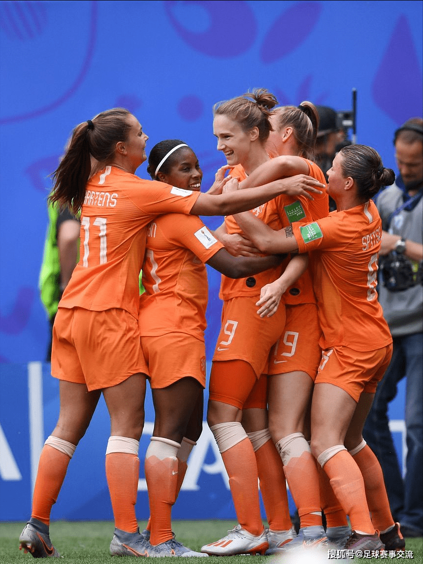 开云体育app-意大利女足在比赛中展现出强大实力