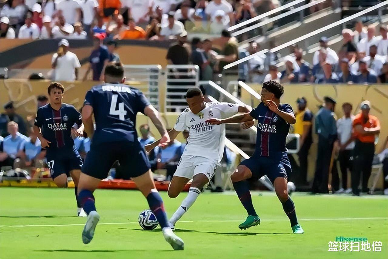 英超劲旅:备战冠军赛季关键之时的简单介绍 英超劲旅:备战冠军赛季关键之时的简单介绍