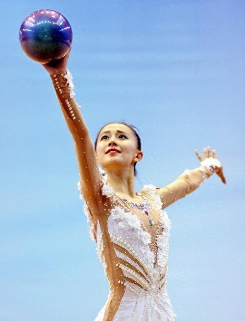 开云体育平台APP-关于中国运动员技术精湛，实现虽败犹荣的壮举的信息