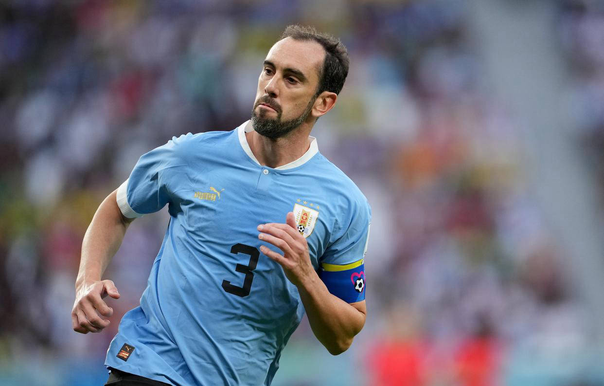 开云APP-乌拉圭队在关键时刻挺身而出，赢得光荣