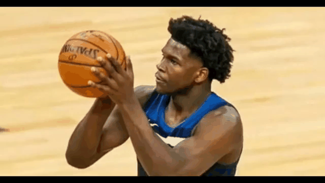 开云体育APP下载-勇士状元赛季首秀，表现抢眼获赞誉的简单介绍