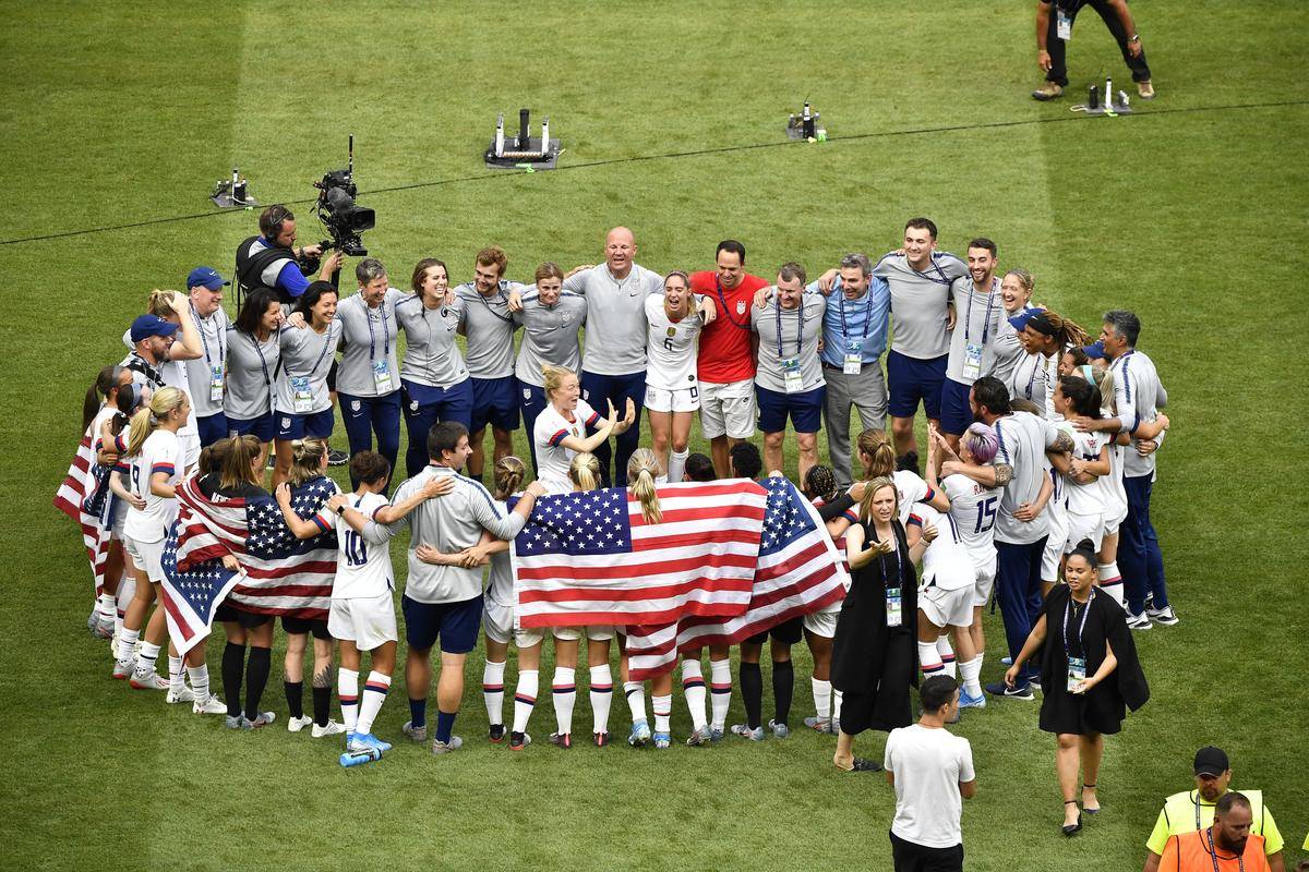 开云平台-强弱对决，谁能在欧洲足坛披荆斩棘