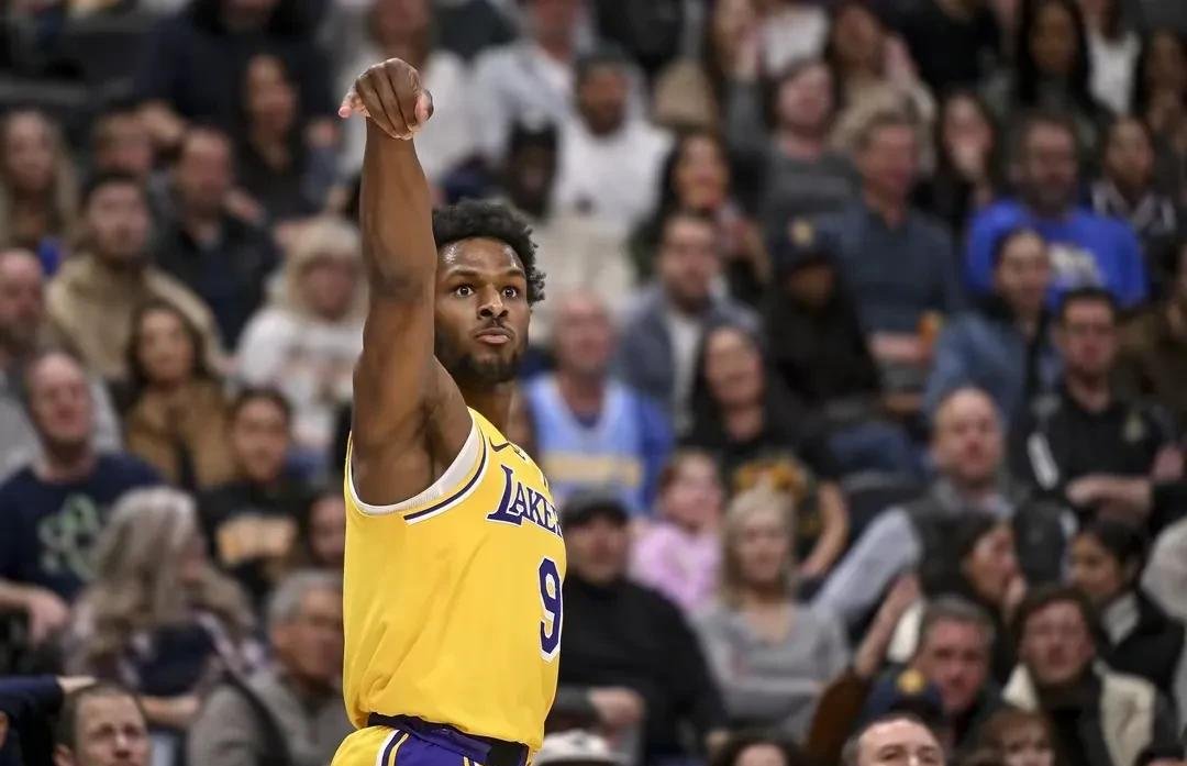 包含人实力横扫雄鹿,士气高涨获得胜利的词条 包含人实力横扫雄鹿,士气高涨获得胜利的词条