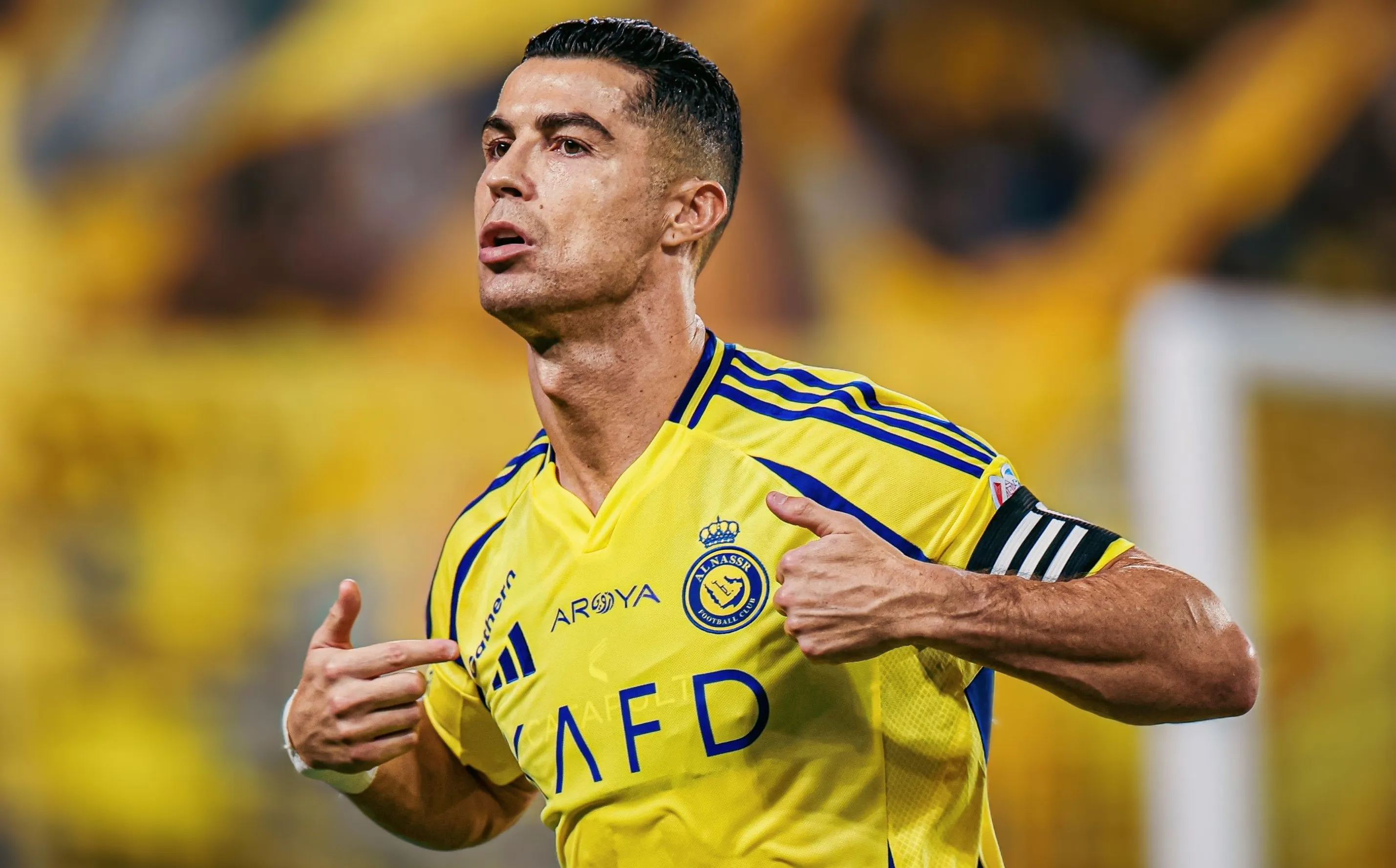 C罗的转会让粉丝历史性的简单介绍 C罗的转会让粉丝历史性的简单介绍