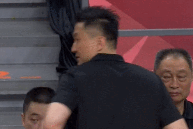 开云体育在线-猛龙队球员被点名批评，需要提高表现