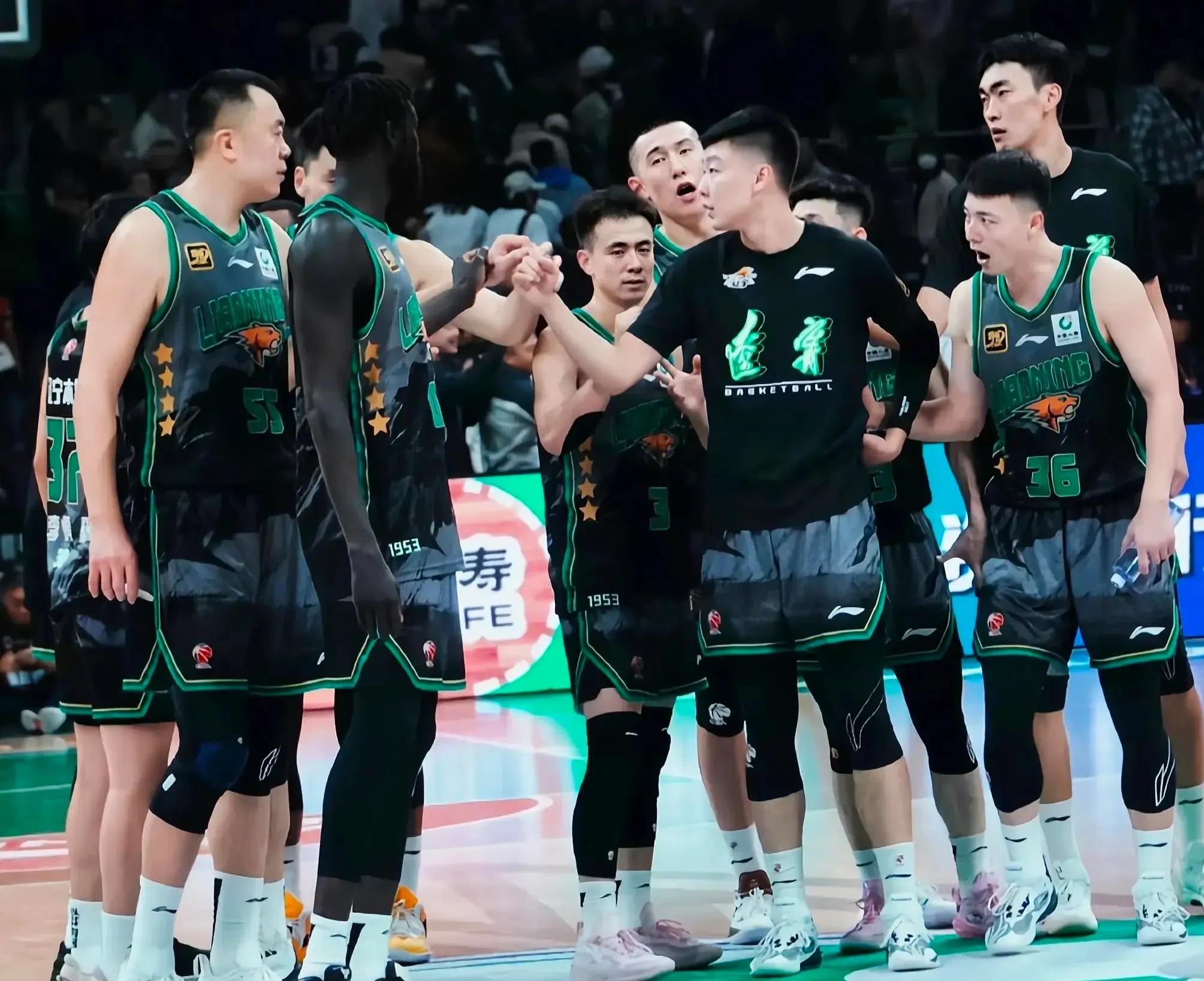 山西队大胜辽宁，守住主场绝对优势