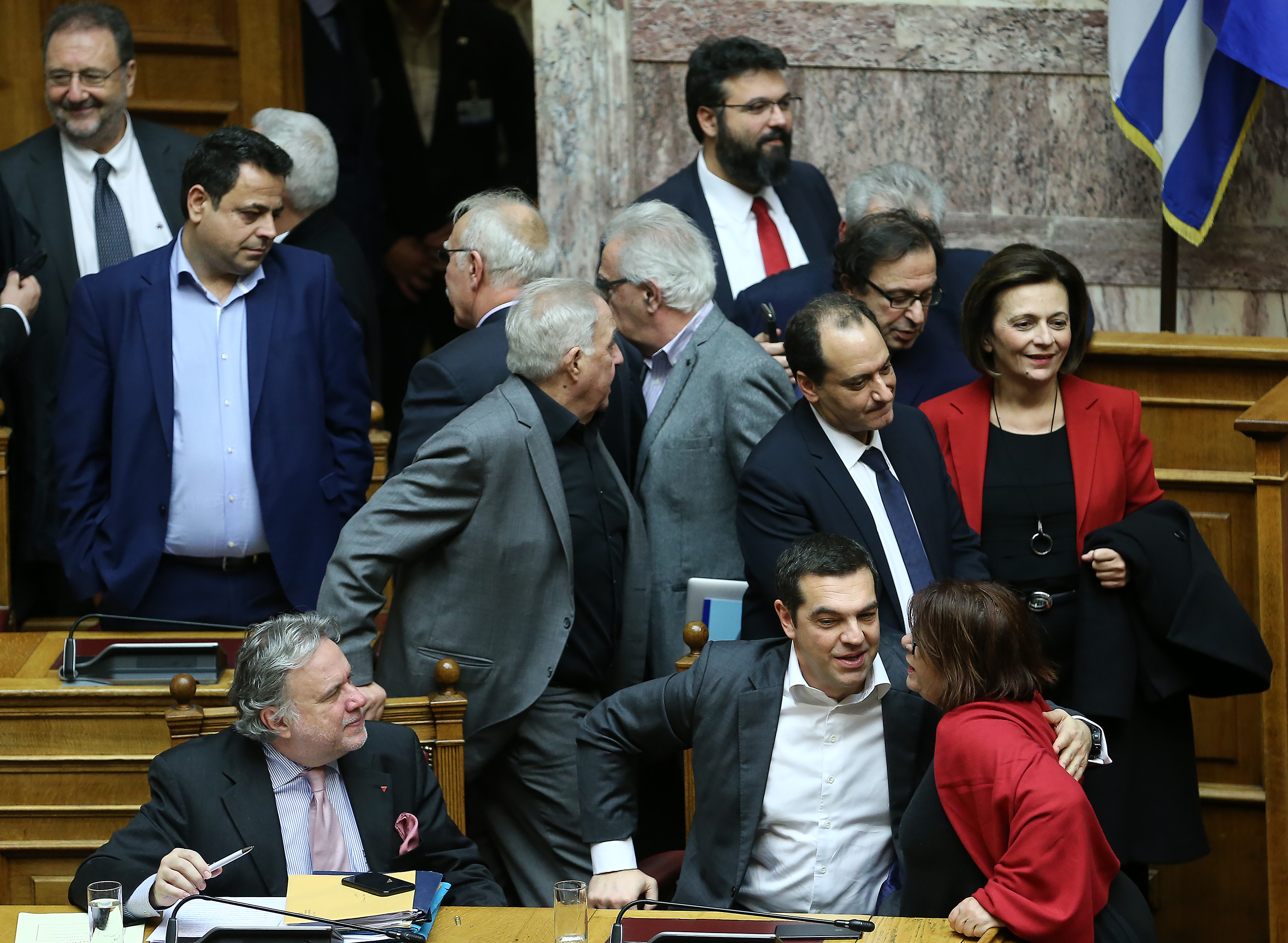 包含瑞士大胜希腊,小组赛晋级希望一线相通的词条 包含瑞士大胜希腊,小组赛晋级希望一线相通的词条