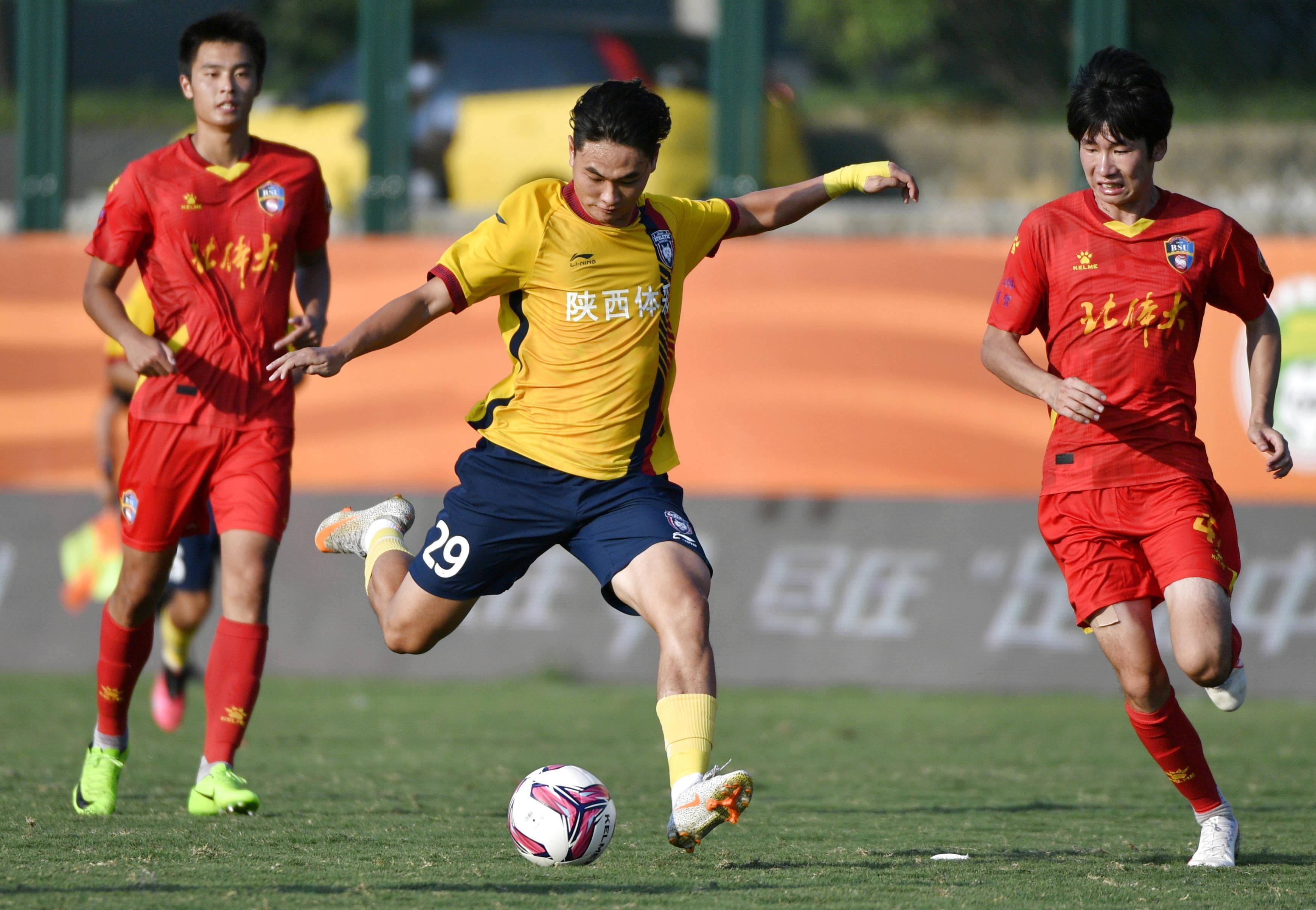 开云体育官网-关于中甲足球比赛即将打响，各队实力均衡的信息