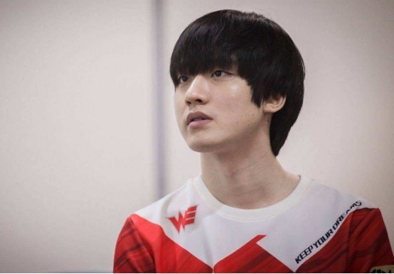 GEN翻盘JDG,Caps成为全场焦点全球总决赛3:1(上海) GEN翻盘JDG,Caps成为全场焦点全球总决赛3:1(上海)