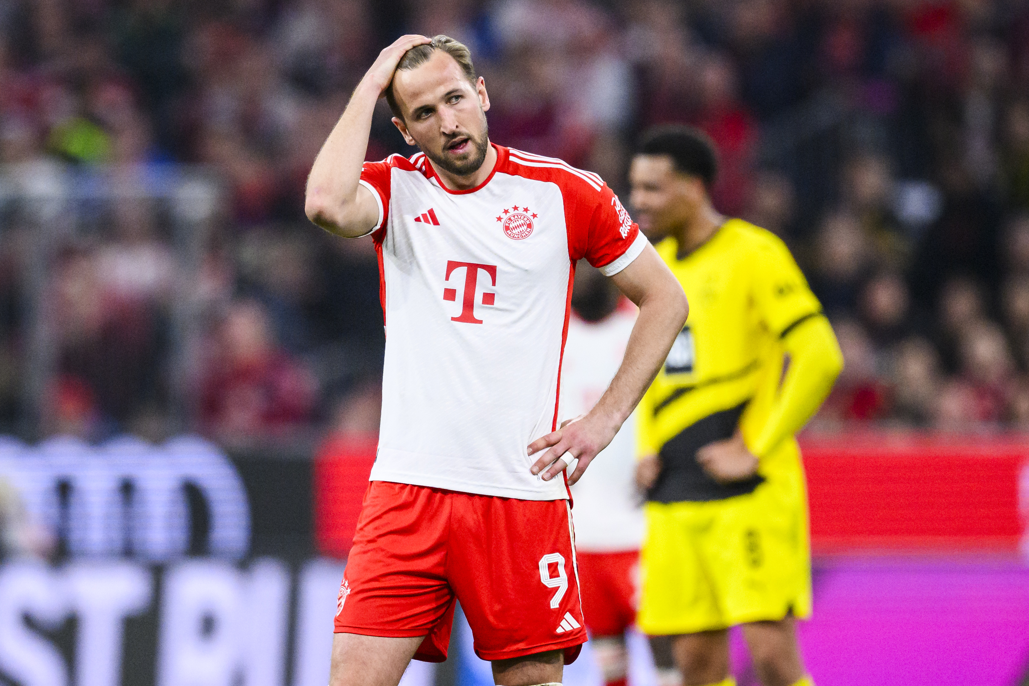 拜仁慕尼黑再次轻松获胜,领先优势进一步扩大 拜仁慕尼黑再次轻松获胜,领先优势进一步扩大