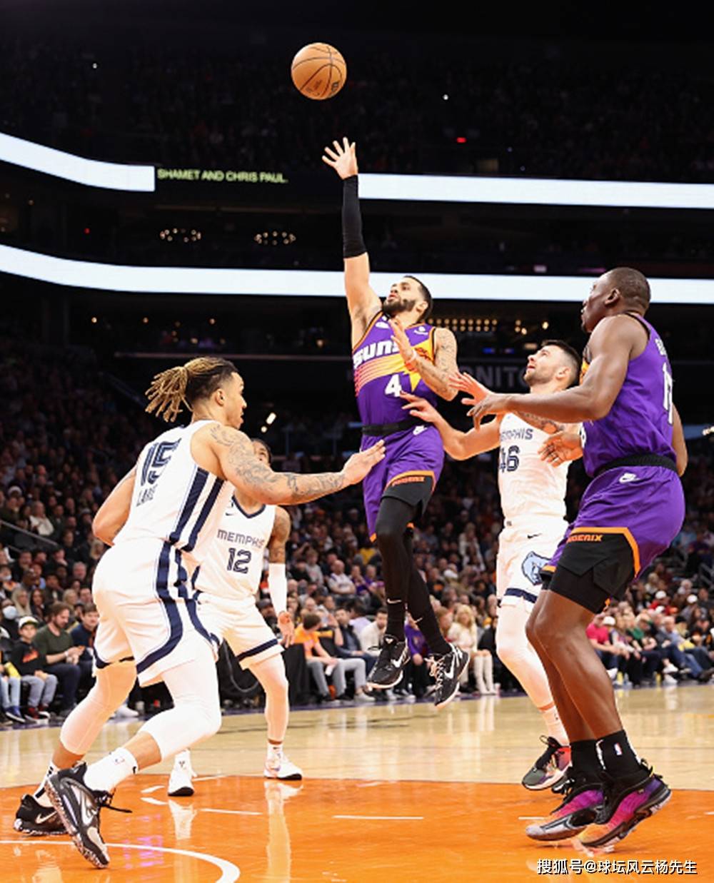 开云体育在线-立陶宛男篮逆转凯尔特人B队，布克完成帽子戏法的简单介绍